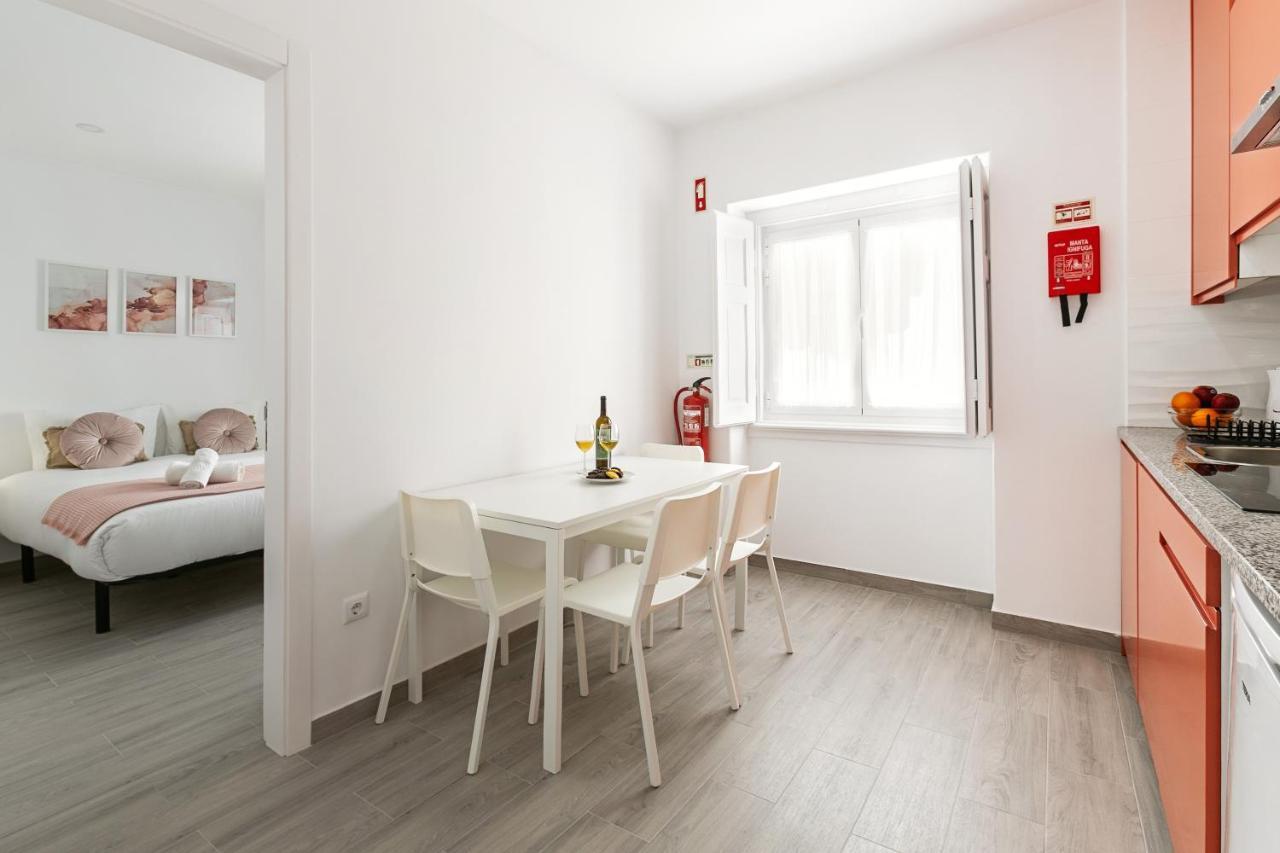 Rose Breeze Apartment Nazare Luaran gambar